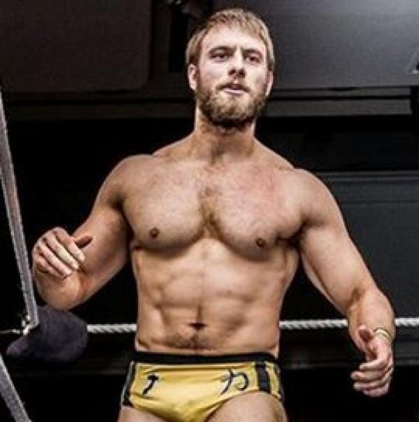 Tucker (Northern Irish wrestler) - Wikipedia
